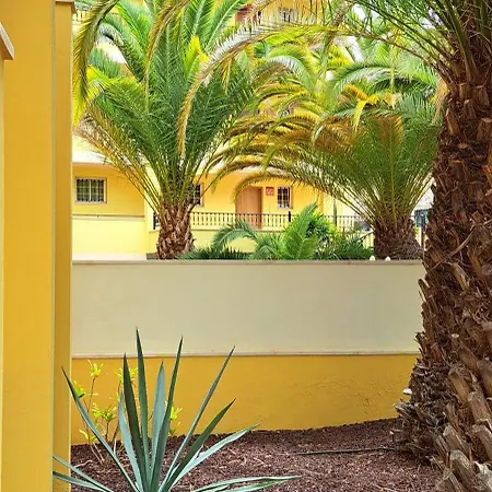 Casa Leona Апартаменты